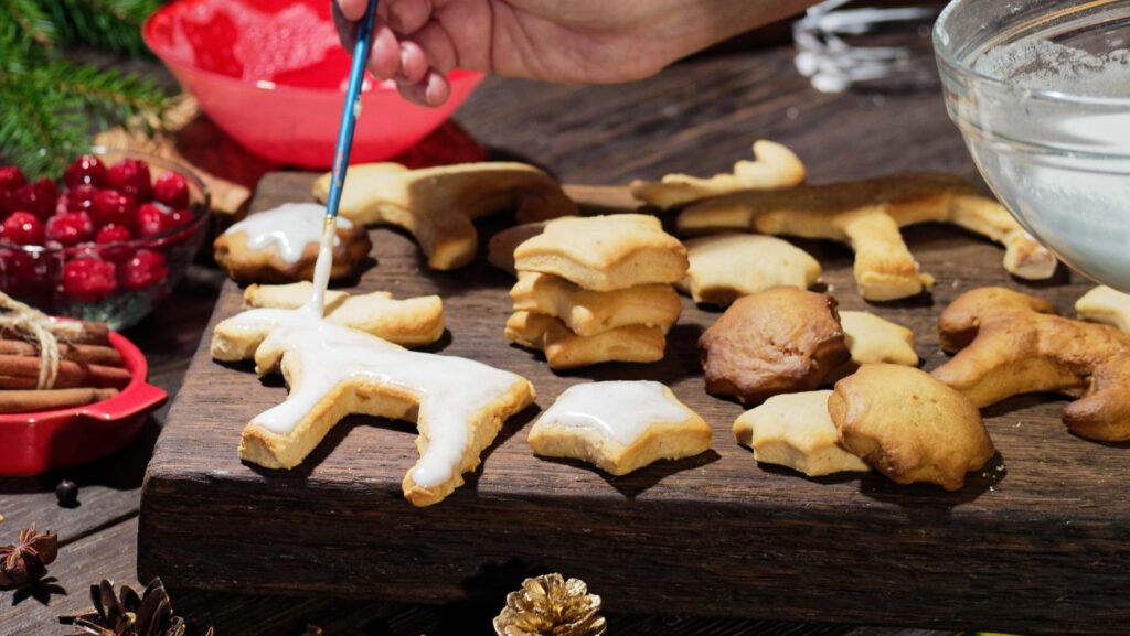 frosted animal cookies