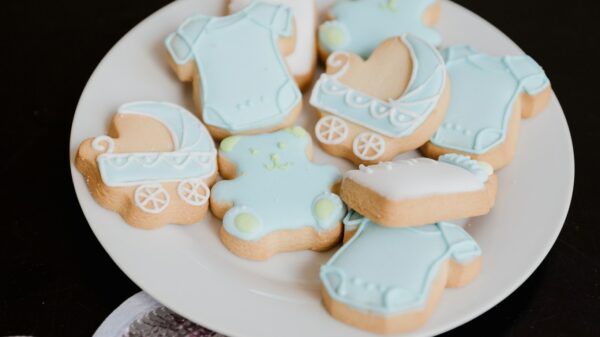 reese's dipped animal cookies