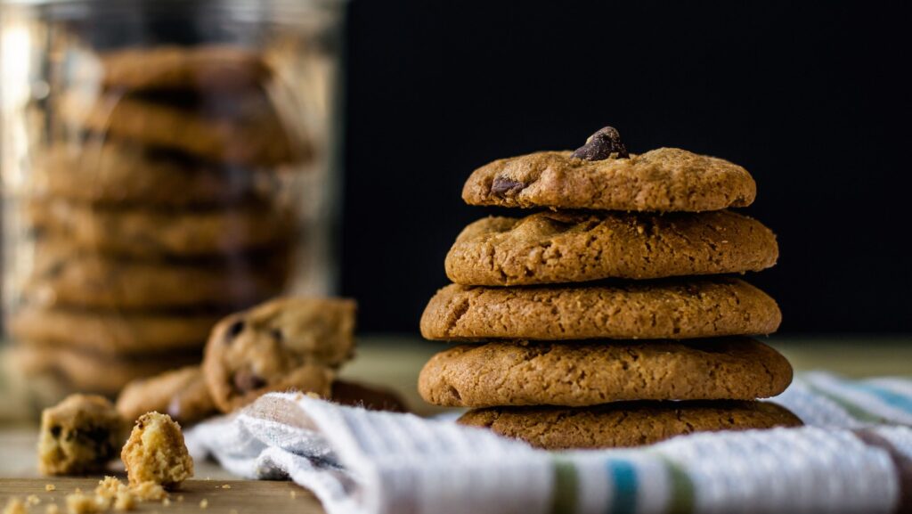 crumbl cookies nashua nh